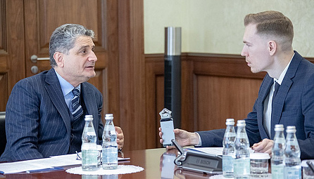 Интервью Председателя Коллегии ЕЭК Тиграна Саркисяна газете 