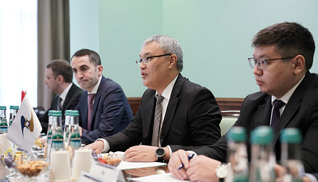 Данияр Иманалиев провел рабочую встречу с Послом Республики Куба в России Энрике Орта Гонсалесом