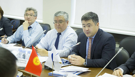 The tenth session of the Advisory Committee on Tax Policy and Administration under the EEC