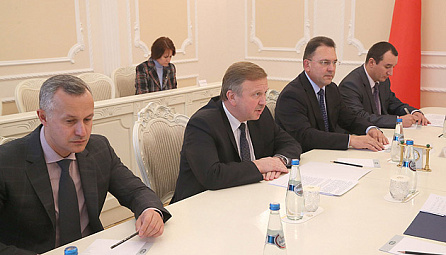 Բելառուսի Հանրապետության վարչապետ Անդրեյ Կոբյակովի հանդիպումը ԵՏՀ Կոլեգիայի նախագահ Տիգրան Սարգսյանի հետ
