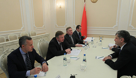Meeting of the Chairman EEC Board T. Sargsyan with the Prime Minister of Belarus A. Kobyakov