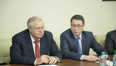 The EEC Minister V. Koreshkov participated in a demonstration of readiness of the electronic vehicle passport system