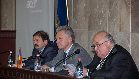 ЕЭК Коллегиясының төрағасы Виктор Христенко Ереван мемлекеттік университетінде жария дәріс берді