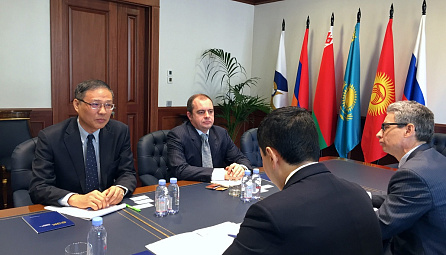 The EEC Minister Danil Ibrayev and the representative of the UN ESCAP Yuwei Li agreed on the development of a 
