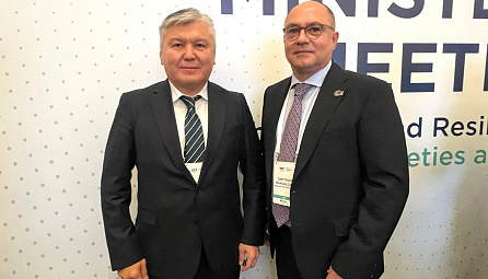 Арзыбек Кожошев на министерской встрече в Стамбуле