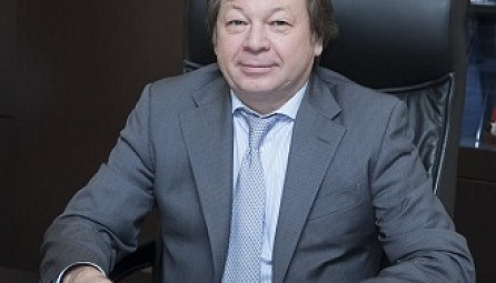 Интервью врио директора Департамента трудовой миграции ЕЭК Самата Алиева журналу «Деловая Евразия»: «ЕАЭС ужесточает меры по борьбе с контрафактом и фальшивками»