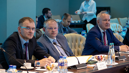 Заседание Центра конкурентного права и антимонопольного регулирования ЕАЭС и РГ по ИИ при блоке по конкуренции и антимонопольному регулированию ЕЭК
