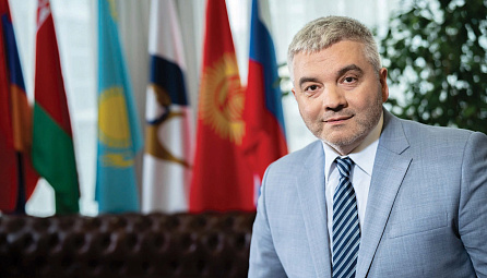 Интервью министра по промышленности и АПК ЕЭК «Вестнику АПК»