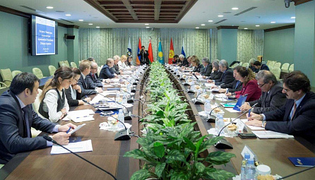 ԵՏՀ ԱԱՀ վարչության տնօրեն Ս. Բուբենը հանդիպել է Արգենտինայի նախարար Ռիկարդո Բուրիայլեի հետ