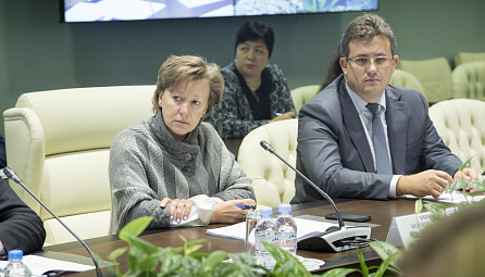 Business dialogue with the EAEU business community, chaired by the EEC Minister of trade V. Nikishina