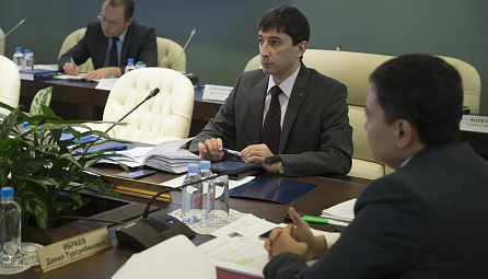 The session dedicated to 100 days of Kyrgyzstan's membership in the EAEU
