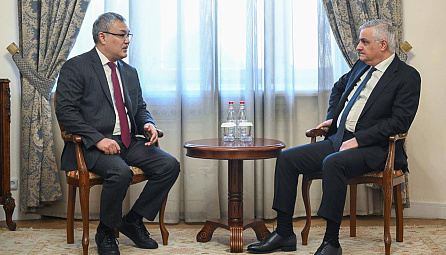 Данияр Иманалиев и вице-премьер Армении Мгер Григорян обсудили развитие ЕАЭС до 2030 года