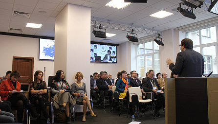ԵՏՀ–ի մամուլի կենտրոնում հաղորդակցական ուղիների մասնագետները քննարկեցին միջազգային նախագծերի տեղեկատվական առանձնահատկություննրի մասին