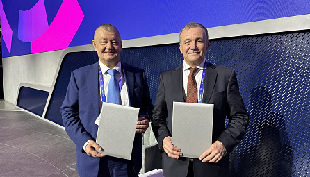 ЕЭК и Секретариат Международного Координационного совета по трансъевразийским перевозкам приняли программу сотрудничества