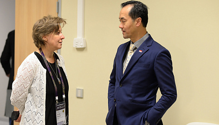 The EEC and Singapore are studying prospects for an agreement on free trade zone