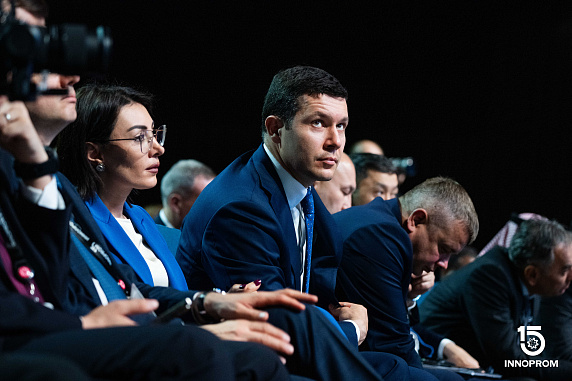 Гоар Барсегян: «ЕЭК последовательно выступает за углубление промышленной кооперации»