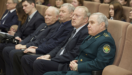 Уладзімір Гошын выступіў з лекцыяй перад студэнтамі Пецярбургскага філіала Расійскай мытнай акадэміі