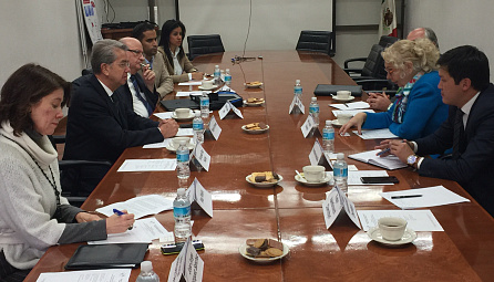The first visit of the EEC representatives to Mexico