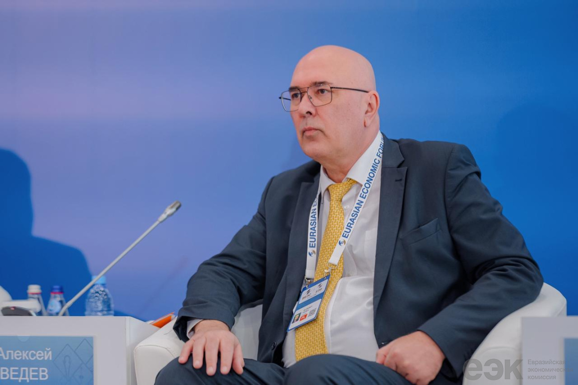 На ЕЭФ-2026 рассмотрели перспективы развития евразийской экономической интеграции в условиях трансформации глобальной экономики(2)