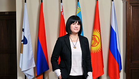 Киргизия отправила в Беларусь первых студентов для «Таза коом»