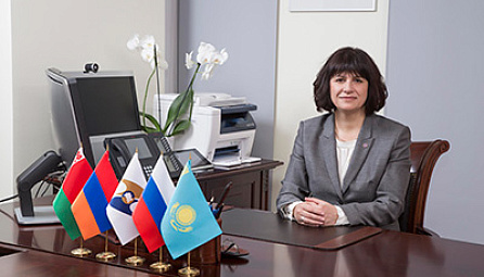 Interview of EEC Minister Karine Minasyan to IF 