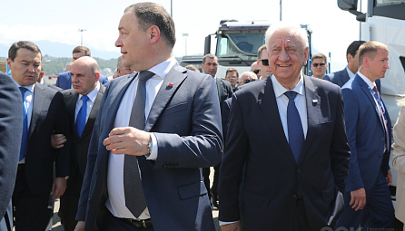 Михаил Мясникович посетил выставку «Евразия – наш дом»
