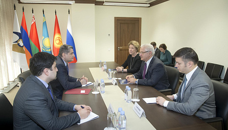 ԵՏՀ Կոլեգիայի նախագահ Տիգրան Սարգսյանի հանդիպումը ԱԱՊ նախագահ Ալեքսիս Ռոձյանկոյի հետ