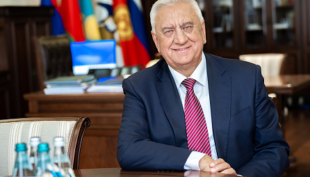 Миссия ЕАЭС-2025: региональный центр экономического развития и опора Большой Евразии