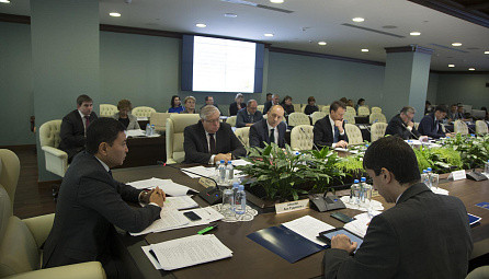 The session dedicated to 100 days of Kyrgyzstan's membership in the EAEU
