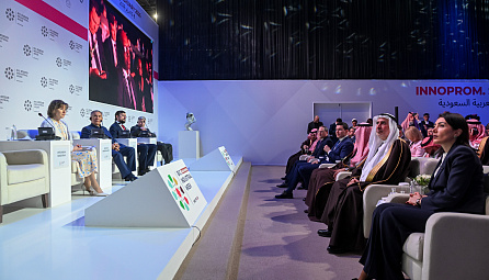 Гоар Барсегян приняла участие в международной промышленной выставке 