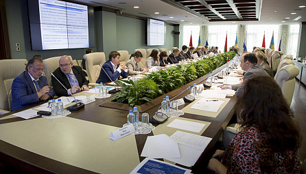 Газ, мұнай және мұнай өнімдерінің индикативтік (болжалды) баланстарын талқылау 