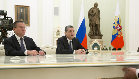 President of the Russian Federation Vladimir Putin holds a meeting with Chairman of the Eurasian Economic Commission Tigran Sargsyan
