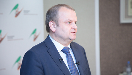 Алматыда май тармагы боюнча өткөрүлгөн тегерек стол  