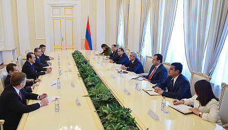 Հայաստանի Հանրապետության նախագահ Սերժ Սարգսյանի հանդիպումը Եվրասիական միջկառավարական խորհրդի անդամների հետ