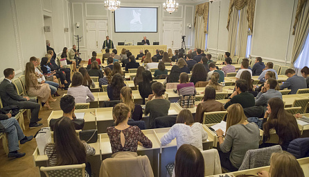 Chairman of the Board of the EEC Tigran Sargsyan gave a lecture on the prospects of EAEU to students and the faculty at UNECON