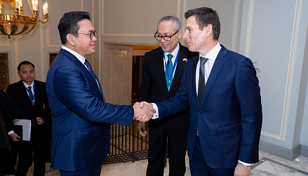 Министр по торговле ЕЭК Андрей Слепнев провел встречу с Министром торговли Республики Индонезии Буди Сантосо