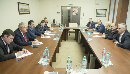 The EEC Minister V. Koreshkov participated in a demonstration of readiness of the electronic vehicle passport system