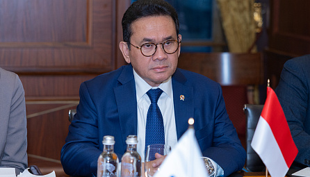 Министр по торговле ЕЭК Андрей Слепнев провел встречу с Министром торговли Республики Индонезии Буди Сантосо