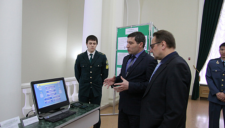 Кедендік бірлестік жөніндегі Министр Владимир Гошин Ресей кедендік академиясының Ростовтағы бөлімшесінде өз дәрісімен сөз сөйледі