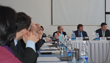 Session of the Advisory Committee for Migration Policy at the EEC Board 