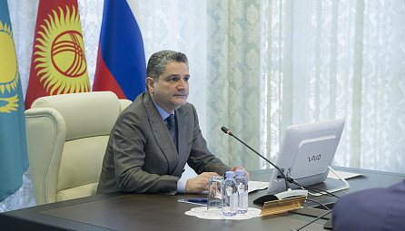 Session of the EEC Board on April 12, 2016