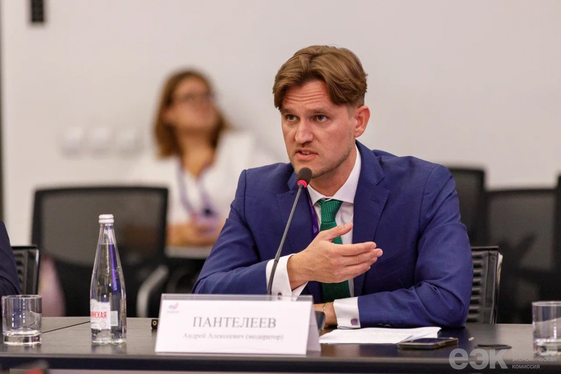 Развитие сотрудничества регионов стран ЕАЭС обсудили  в Новосибирске(1)