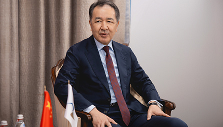 Бакытжан Сагинтаев провел переговоры с заместителем министра коммерции Китая Ян Дуном