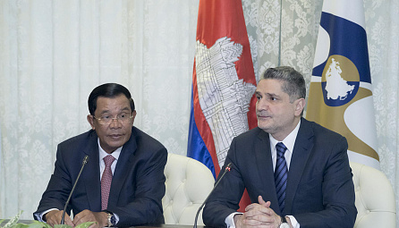 The EEC and the Government of the Kingdom of Cambodia signed a Memorandum of Understanding 