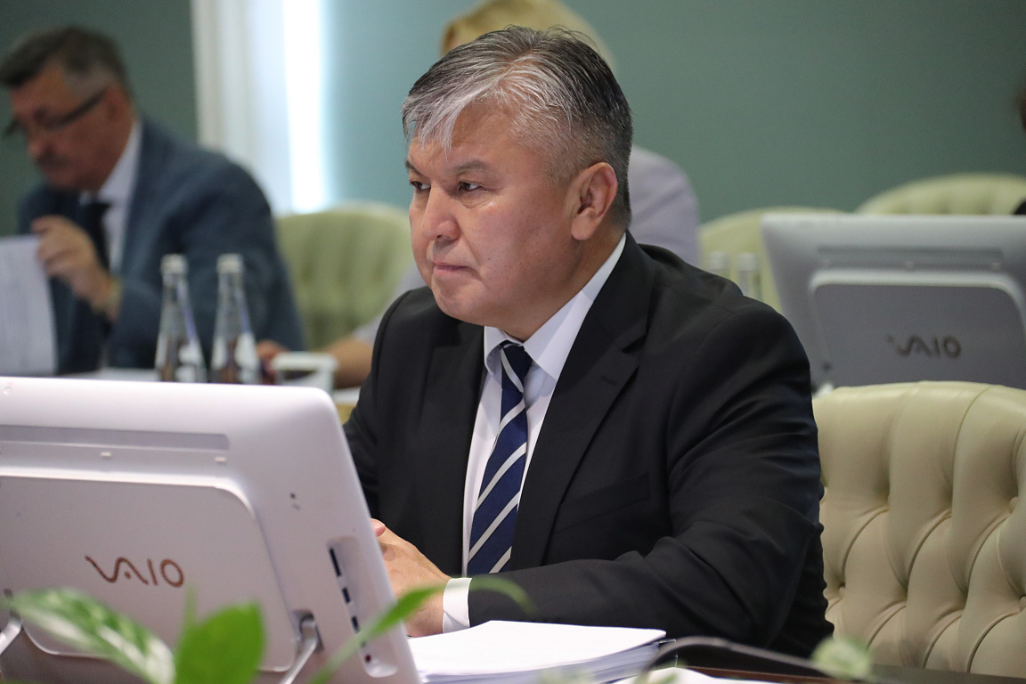 Еэк 2019 круглый стол сельское хозяйство. Канышай еэк. Иванников иван владимирович еэк. Решение еэк 77 2022. Канышай еэк.