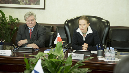ЕЭК Алқа Төрағасы В. Христенко РФ Польша Республикасының Елшісі К. Пелчиньская-Наленчпен кездесуі