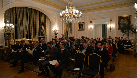 Tatiana Valovaya, the EEC Minister in charge of the Development of Integration and Macroeconomics, delivered a report at the Russian Embassy to the United Kingdom 