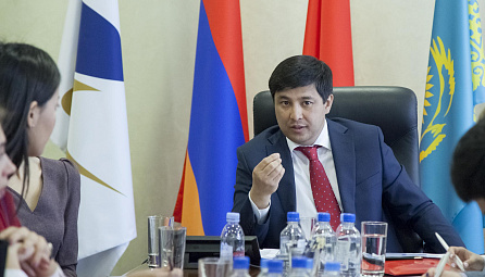 Lecture on Eurasian integration by head of the Secretariat of Minister in charge of Economy and Financial Policy Askar Kishkembayev