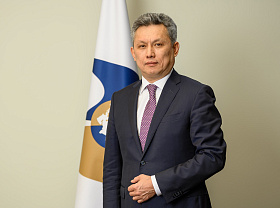 Султанов Бахыт Турлыханович