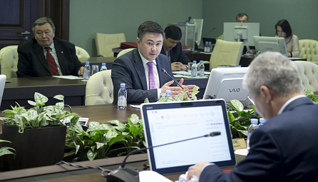 Session of the EEC Board on April 12, 2016